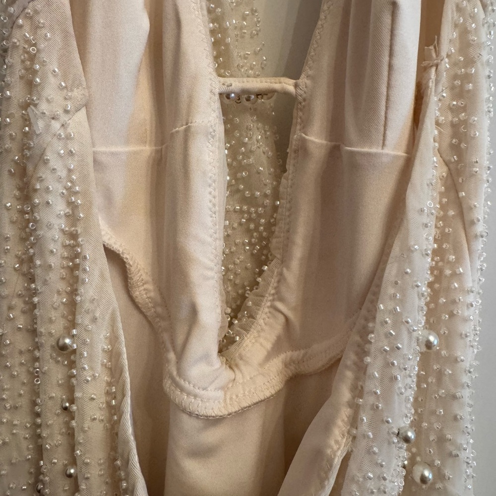 Oh Polly Versailles Deep Plunge Embellished Mini Dress White Pearl Sz 8 - Picture 6 of 10